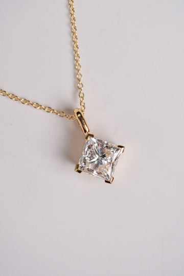 ⭐️1.5CT Princess Cut Lab Grown Diamond  Necklace 18K