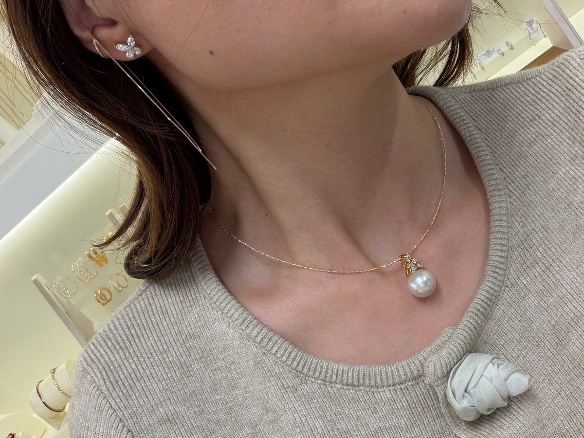 K18 Diamond Bow Pearl Pendant