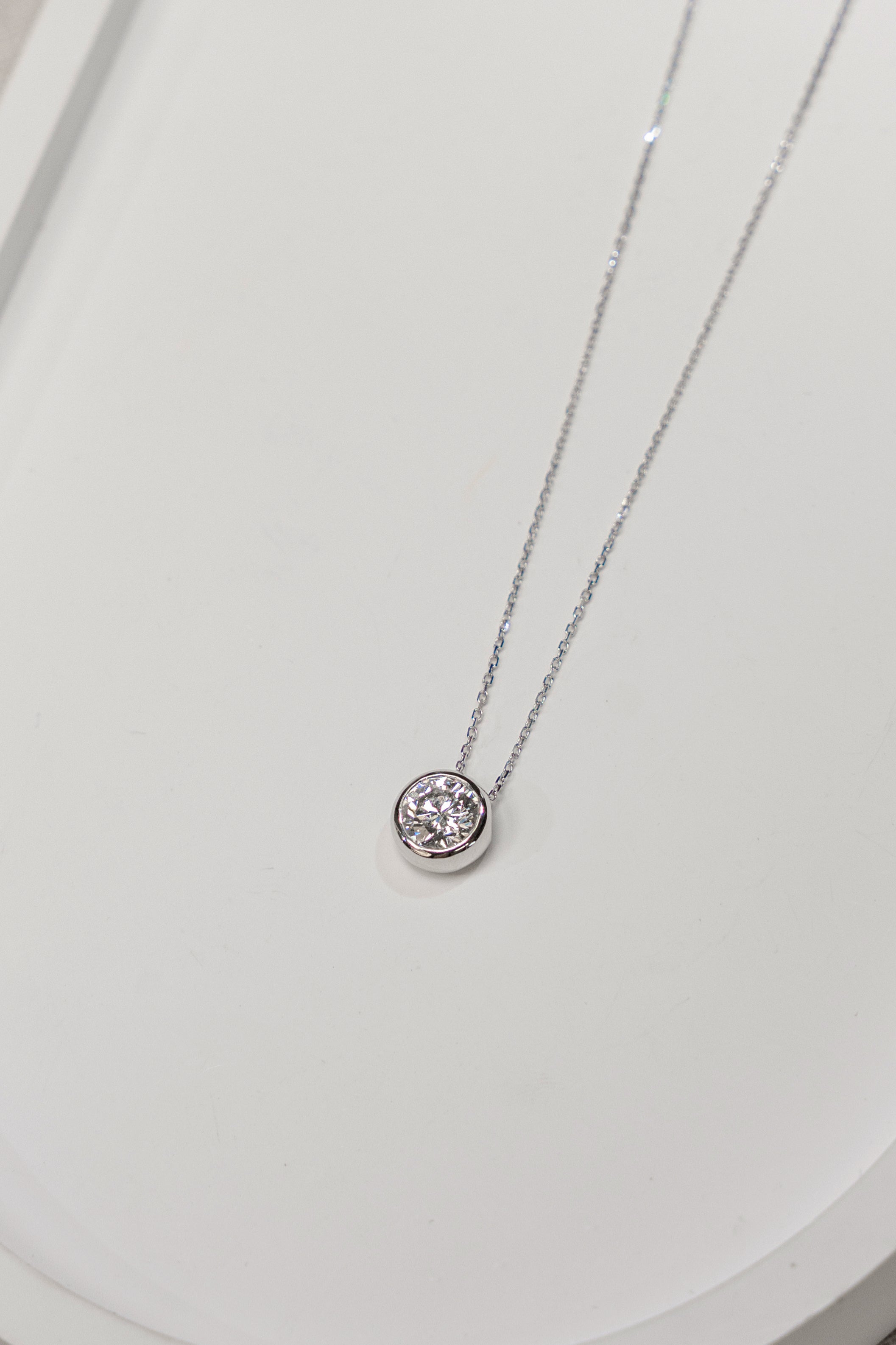 ⭐️1.072 Carat Round Lab Grown Diamond Necklace In 18K White Gold