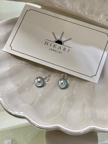 akoya blue rose pearl earing k18 white