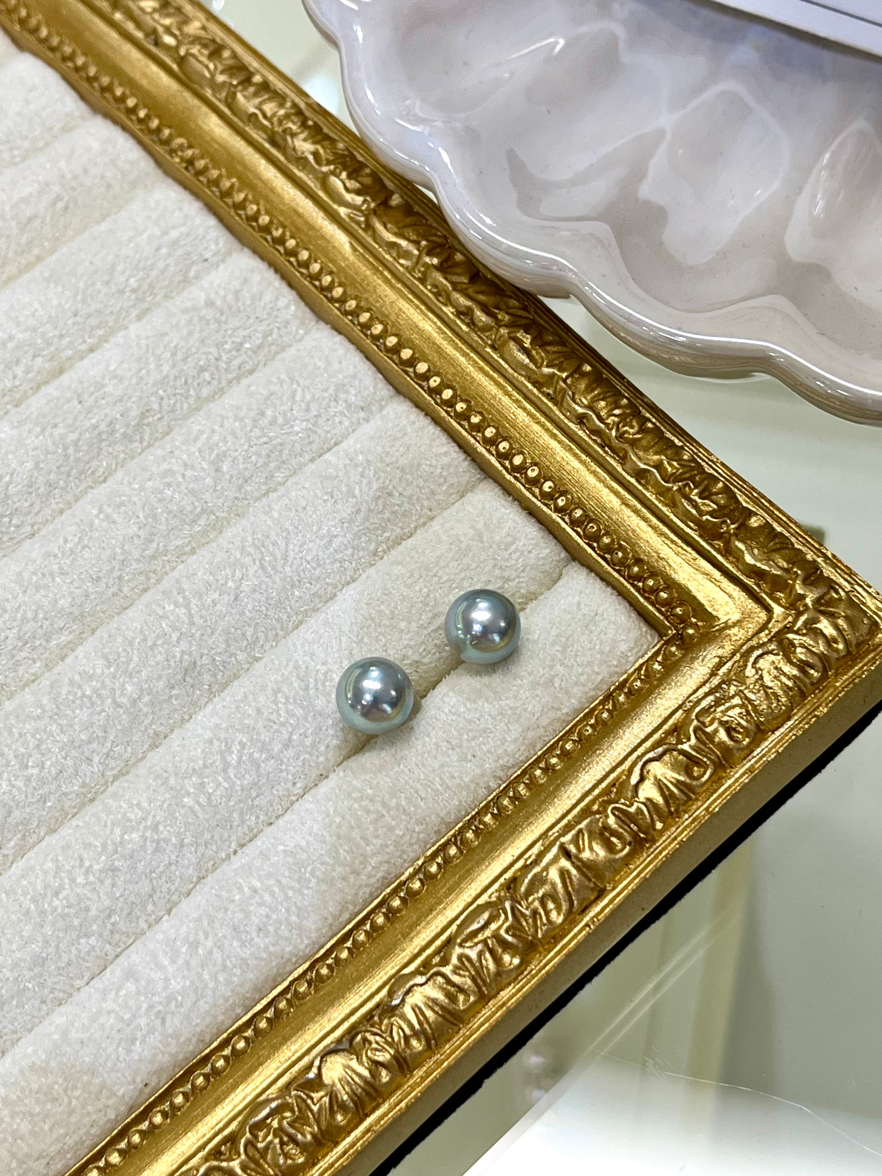 akoya blue rose pearl earing k18 white