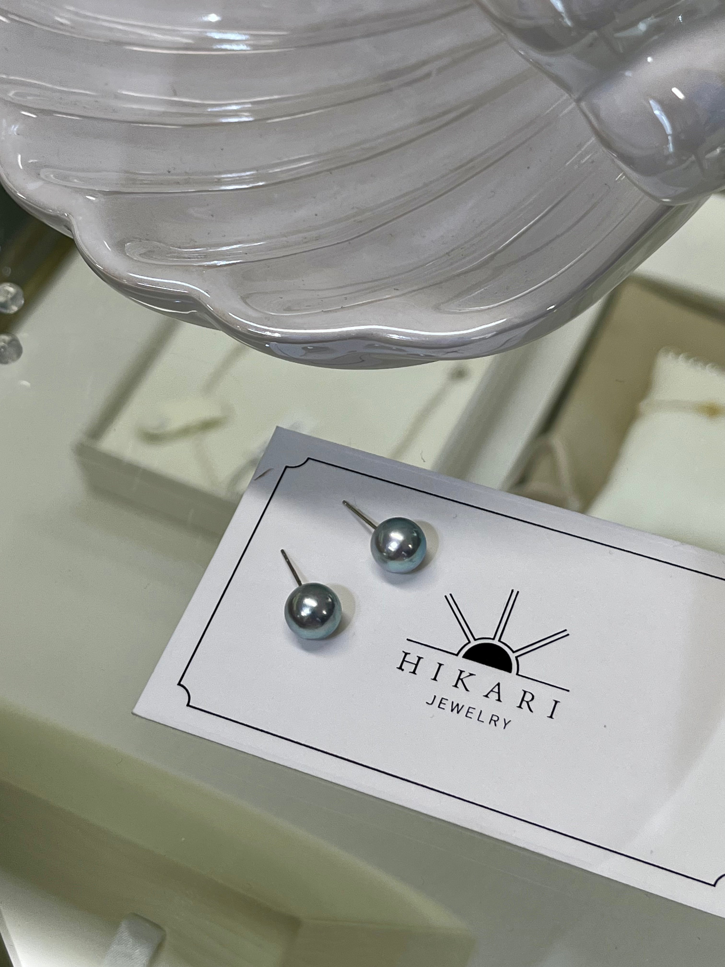 akoya blue rose pearl earing k18 white