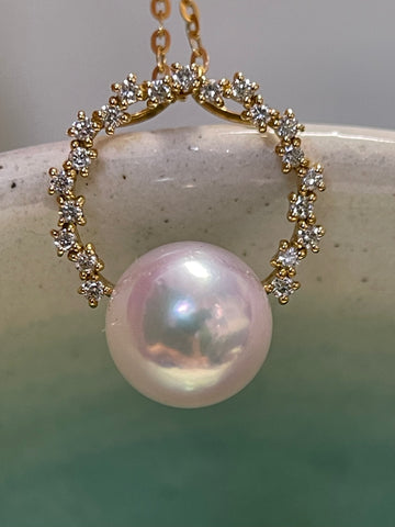 ⭐️8.5mm Akoya Pearl With 0.14CT Diamond Pendant