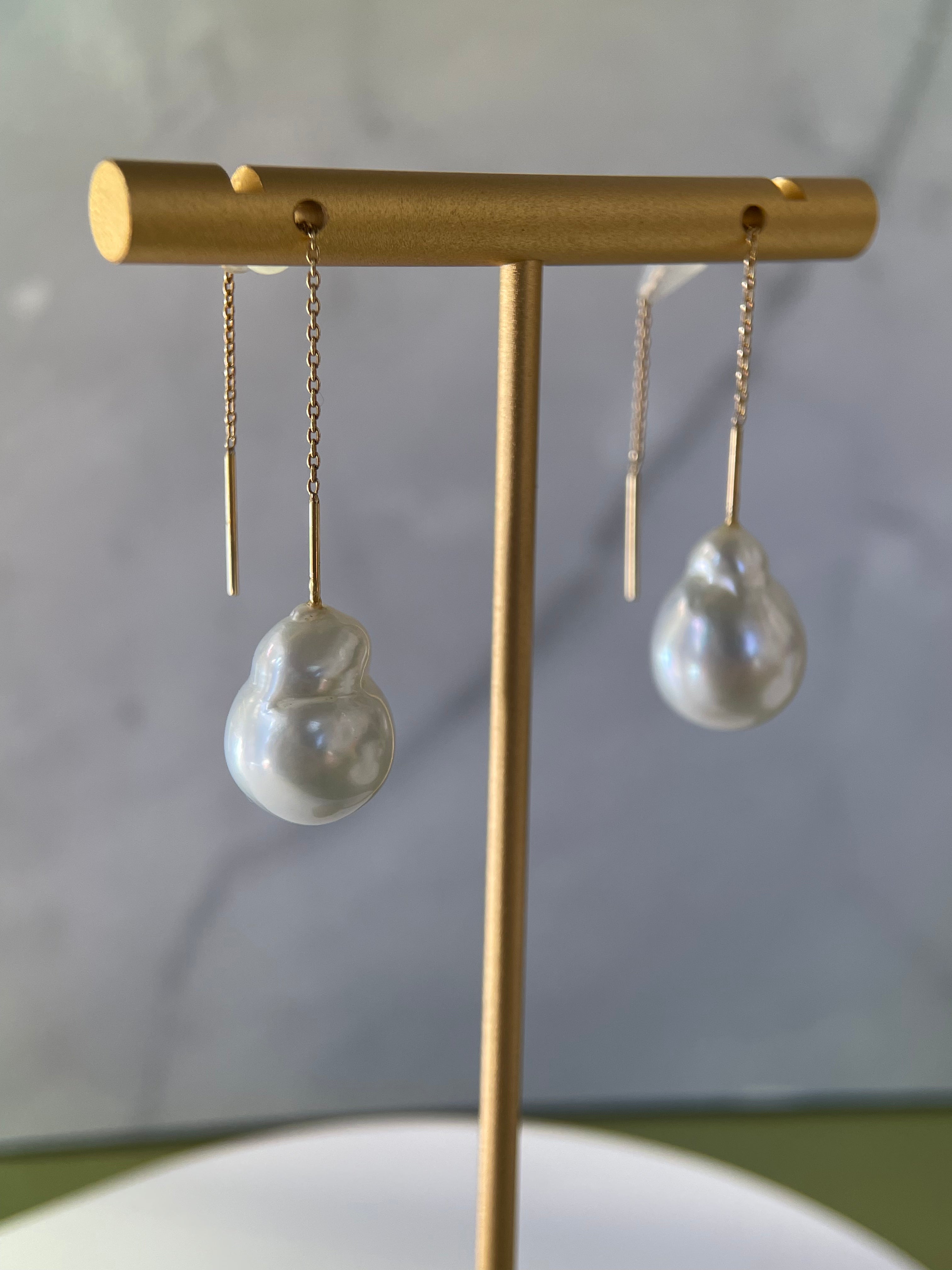 11mm South Sea Baroque Pearl Threader Earrings in K18 Gold