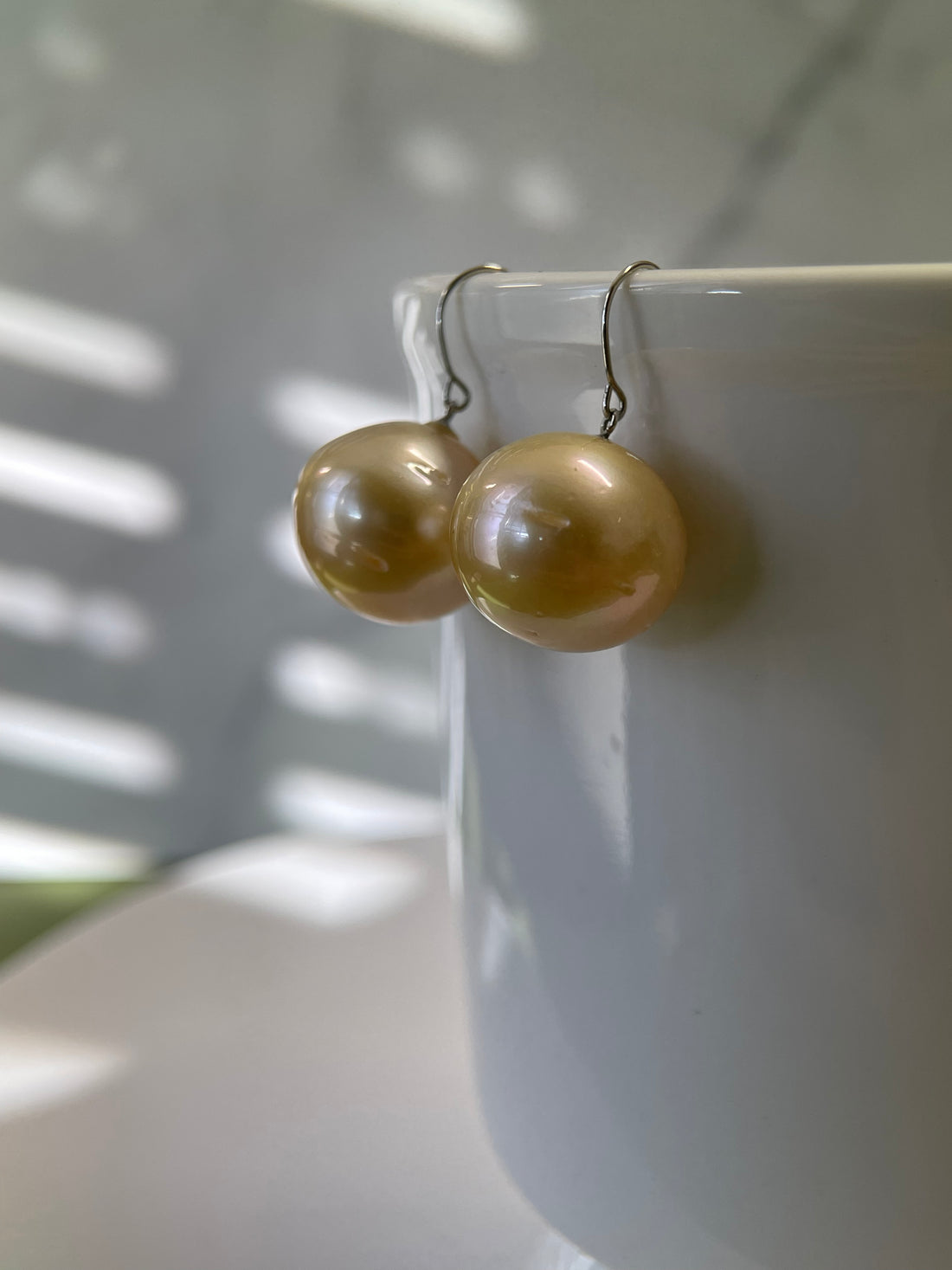 Golden South Sea Pearl Earrings – 12–14mm