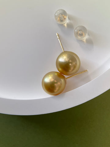 9.6mm Golden South Sea Pearl Stud Earrings in K18 Gold