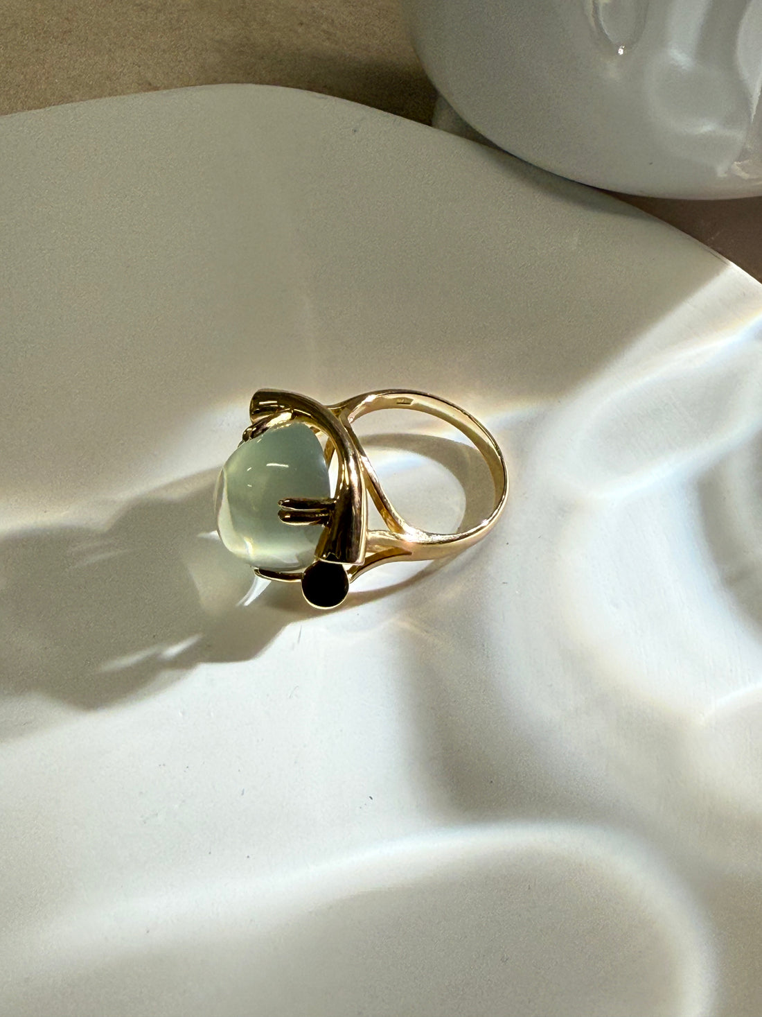 Certified K18 Natural Moonstone Sculptural Statement Ring Product Description