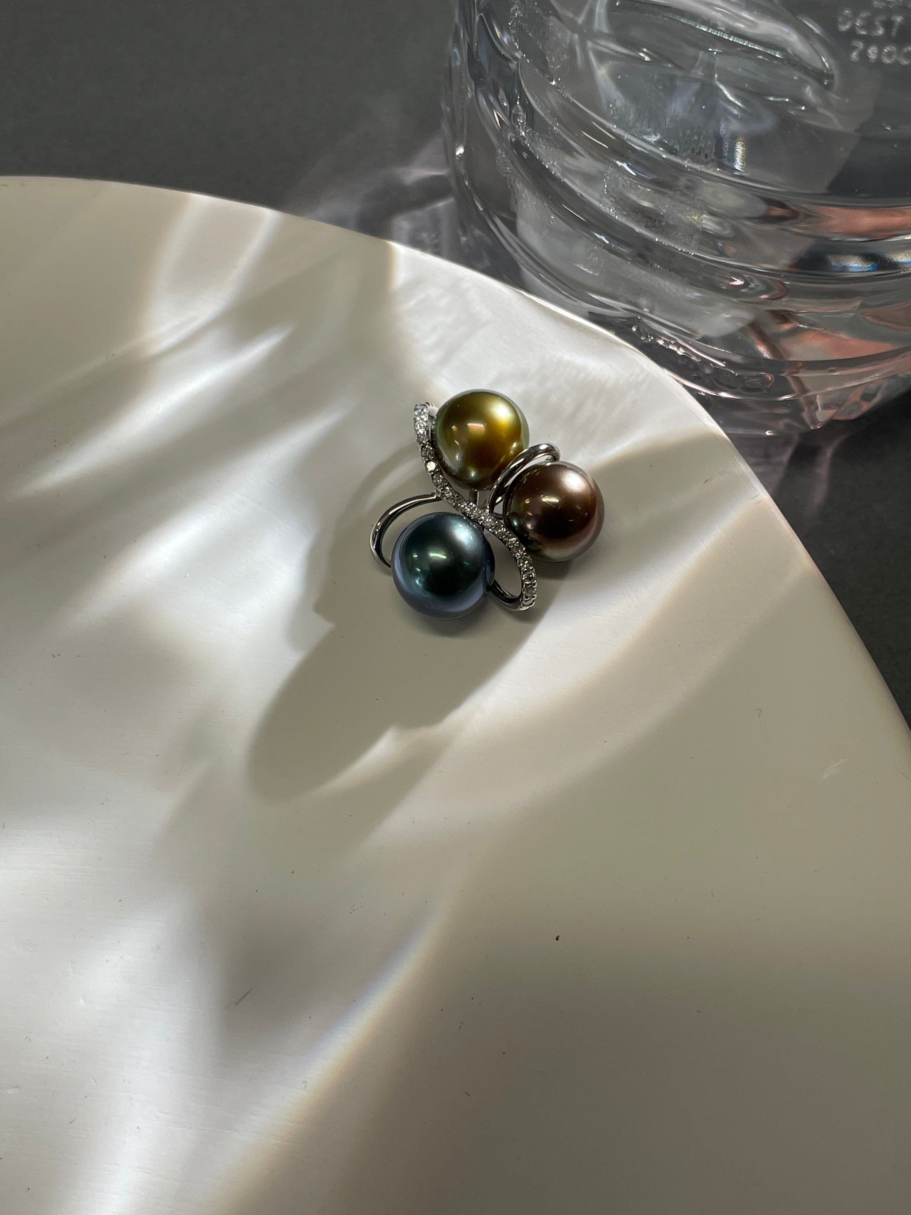 K18 Tahitian Pearl Trio Diamond Pendant